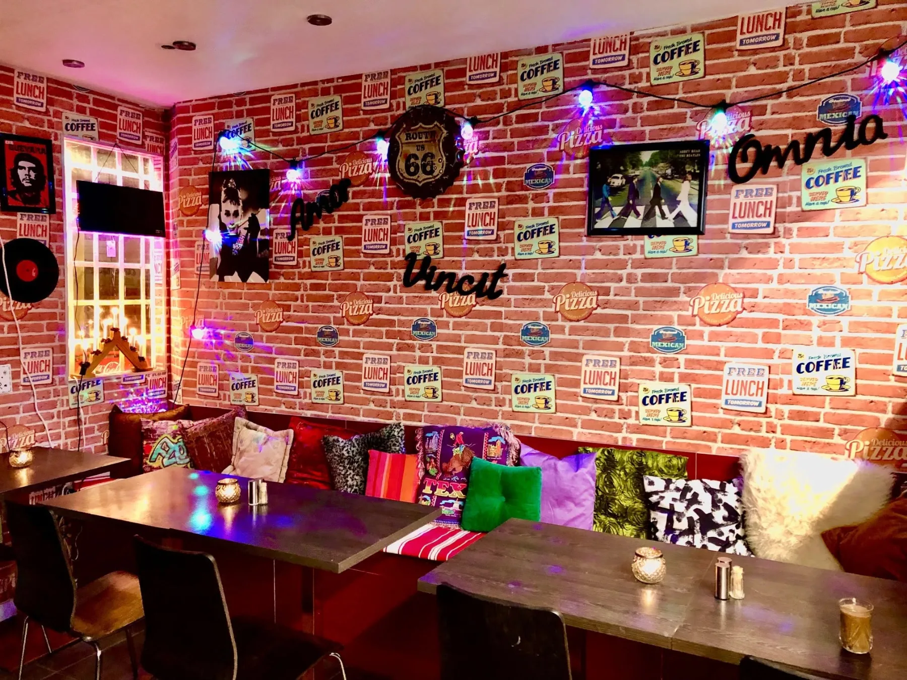 Piccolo Pizza gallery image 3